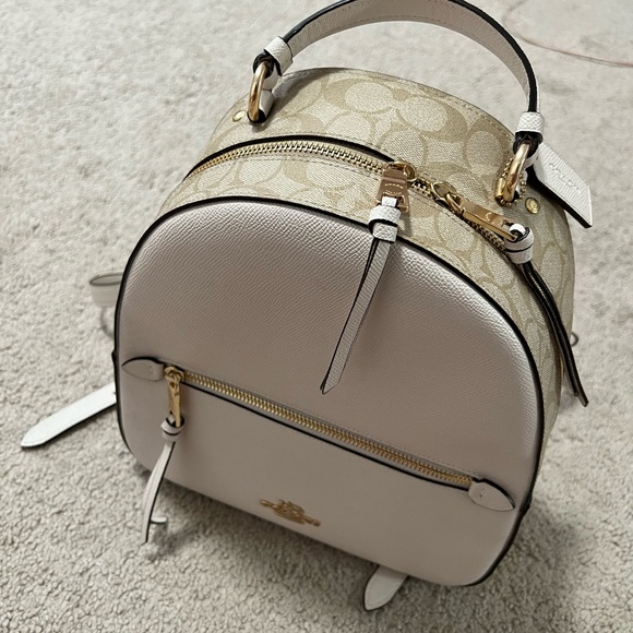 Coach Jordyn backpack. No flaws in excellent conditions. Value $428 - Picture 5 of 5